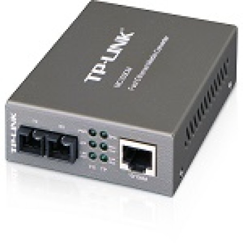 TP-Link MC100CM, Медиаконвертер 10/100 Мбит/с RJ45 - 100 Мбит/с разъём SC (многомодовый), полнодуплексный, до 2км, переключающийся адаптер питания, возможность установки в шасси TL-MC1400