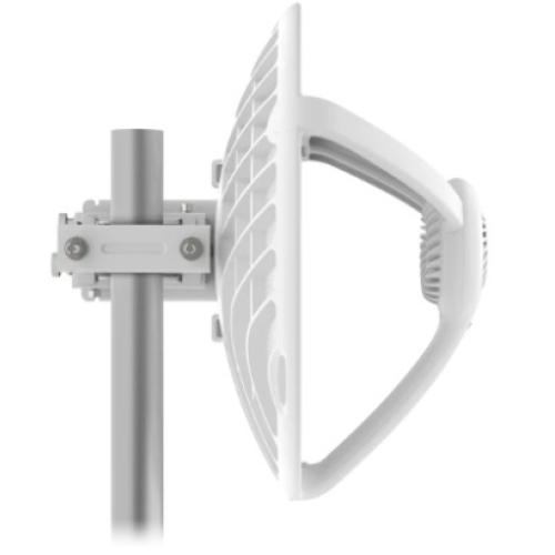 Ubiquiti UISP airFiber 60 LR Long-range 60 GHz PtP radio system powered by Wave Technology