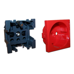 Лицевая панель электрической розетки Mosaic 45x45, нем. ст., 2K+3, со шторками, красная