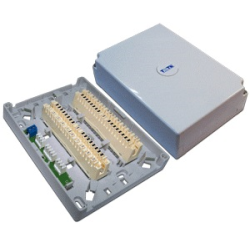 Настенная коробка с установленными плинтами, 2 размыкаемых плинта, 20 пар, пластик