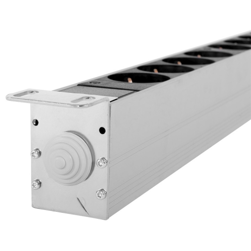 ЦМО Вертикальный блок розеток Rem-16 с авт. 16 А, 20 Schuko, 16 A, алюм., 33-38U, колодка