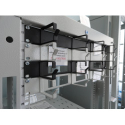 ЦМО Горизонтальный кабельный органайзер с окнами 19