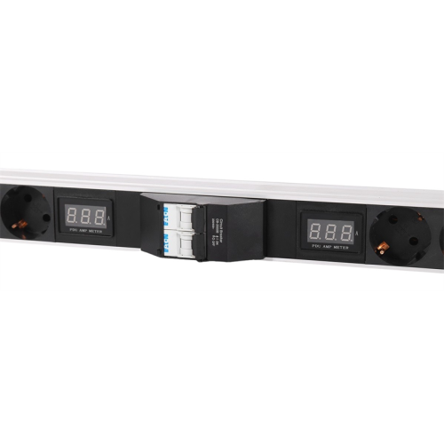 ЦМО Вертикальный блок розеток Rem-32 без шнура  с авт., и амп., 24 Sсhuko, 32 А, алюм., 42-48U, колодка