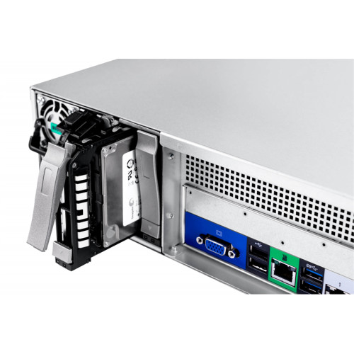 InWin IW-RS208-07/8038mm fan*4/Mini-SAS HD backplane(12G)/ rear 2.5