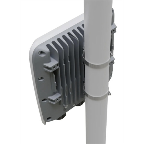 MikroTik RB5009UPR+S+OUToutdoor heavy-duty PoE router1x 2.5 Gigabit Ethernet, 10G SFP+, 1GB of RAM, 1GB NAND, modern quad-core CPU, 9 (!) powering options, durable IP66 waterproof enclosure.