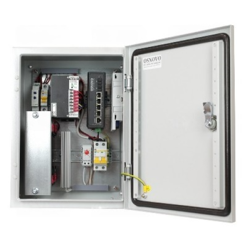 OSNOVO OS-34TB1(SW-80402/IL) Уличный управляемый (L2) коммутатор с термостабилизацией и резервным питанием на базе уличной станции OSNOVO OS-34TB1. Порты: 4 x GE (10/100/1000Base-T) с PoE (до 30W) + 2